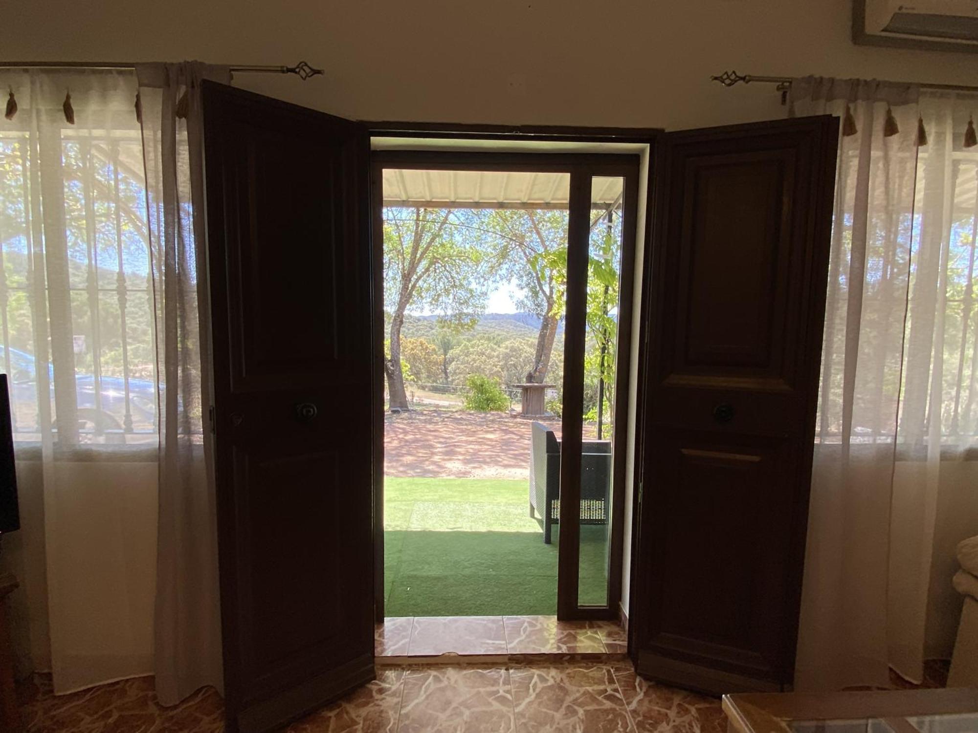 Las Chorreras Del Orejon 2 Villaviciosa de Cordoba Luaran gambar